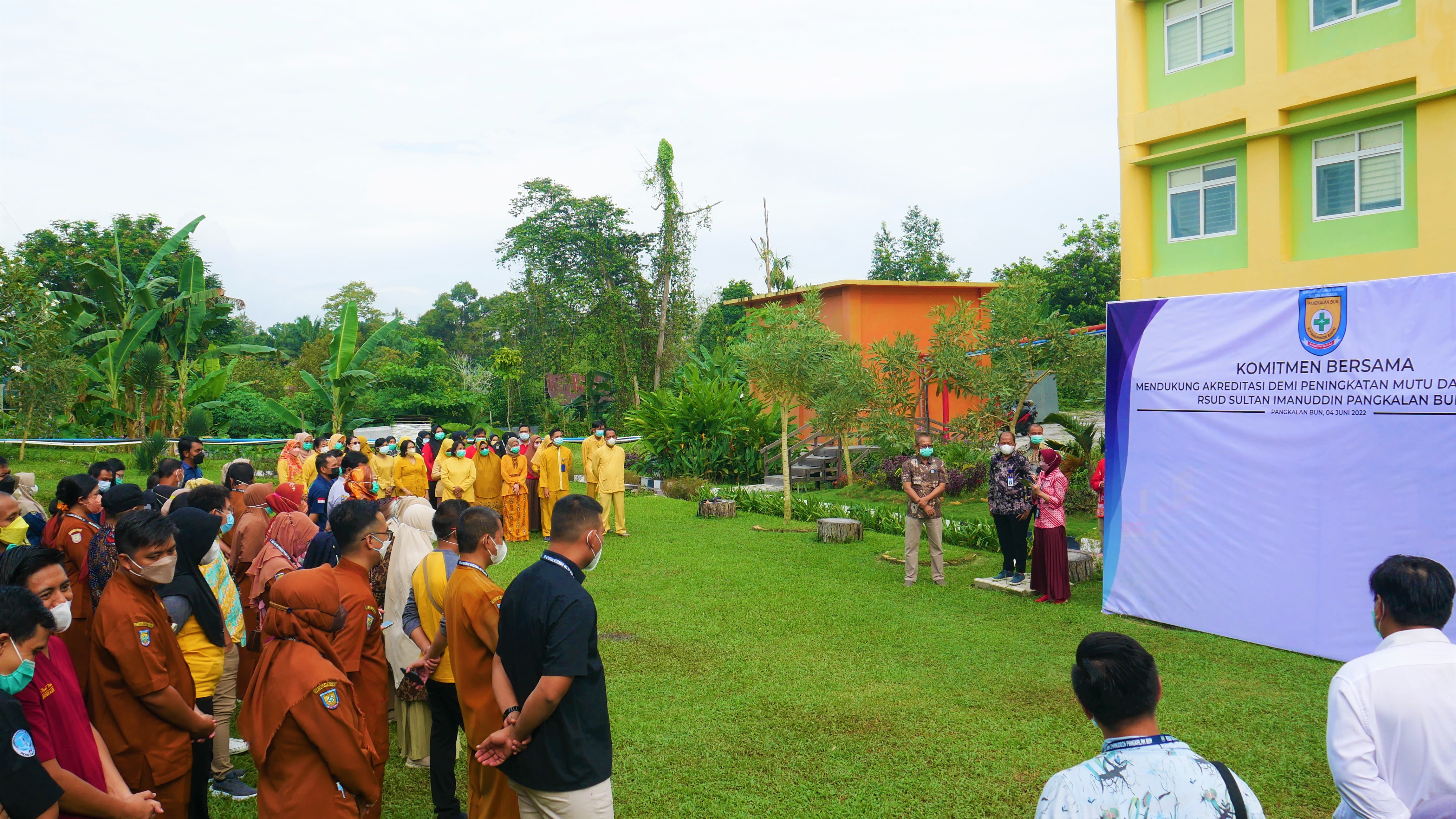 RSUD Sultan Imanuddin Menggelar Kick Off dan Penandatanganan Komitmen Bersama Akreditas Tahun 2022